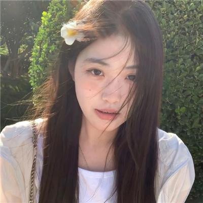 海底裸女